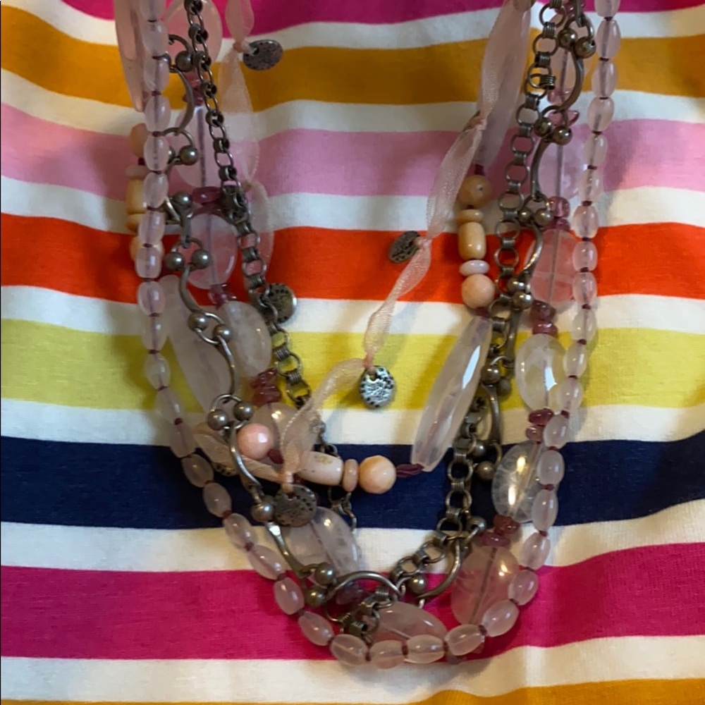 Pink necklaces - Picture 7 of 8